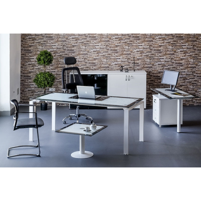 Bureau Carré émaillé 70x70