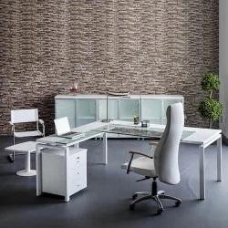 Bureau et poste informatique