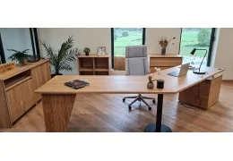 Bureau en bois, métal ou verre : l'analyse experte pour un choix de durabilité et de style